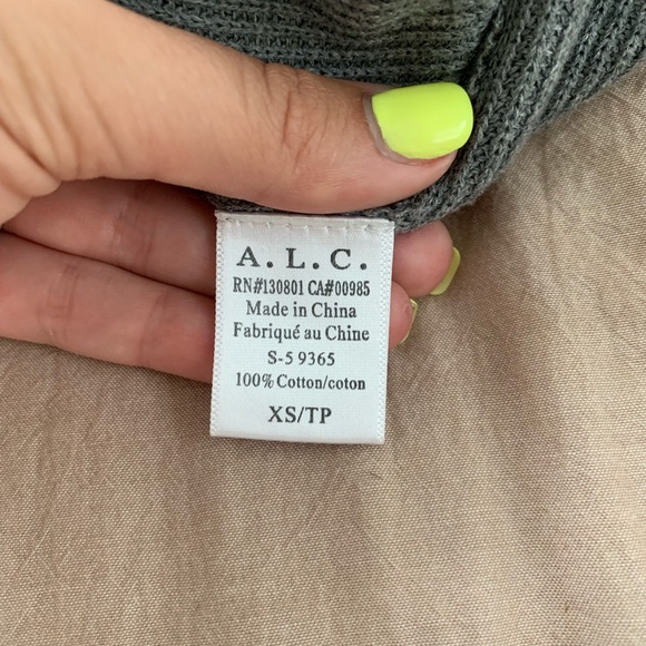 A.L.C. ‘Ty’ Gray Cutout Sweater - Picture 7 of 11